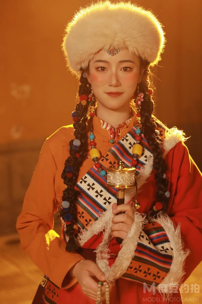 妆容模特