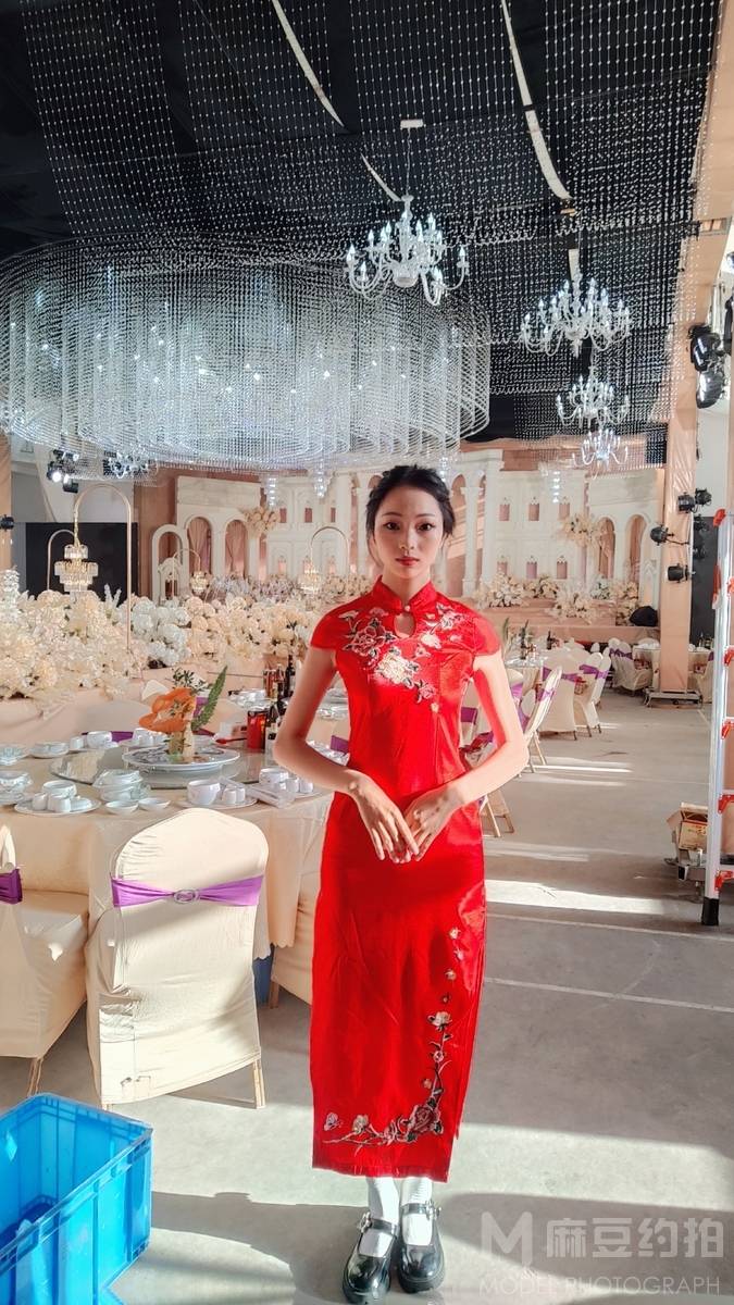 妆容模特
