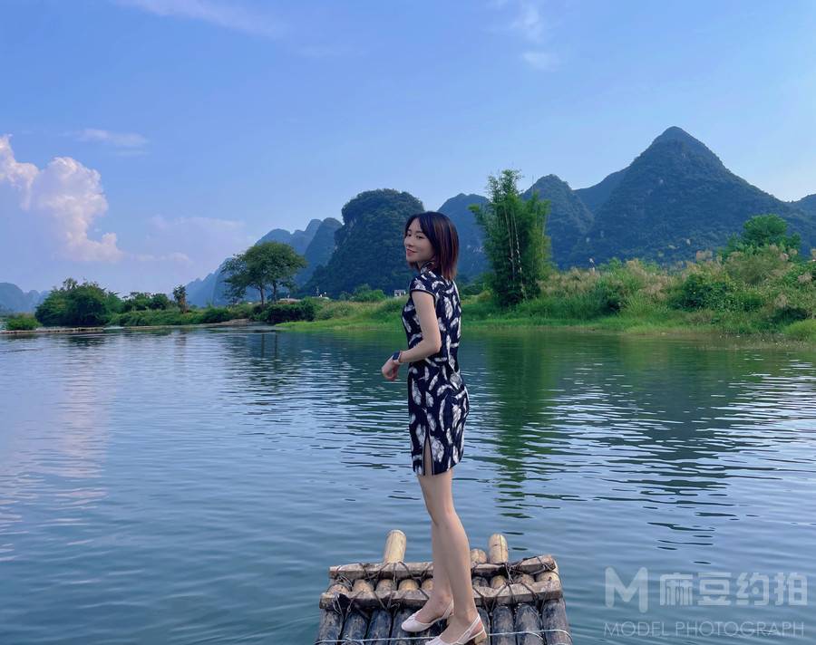 民国模特
