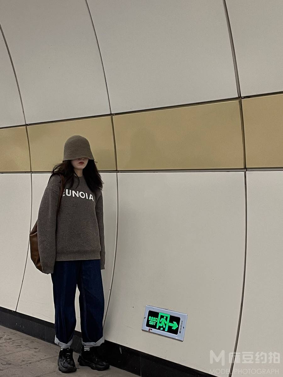 校园模特