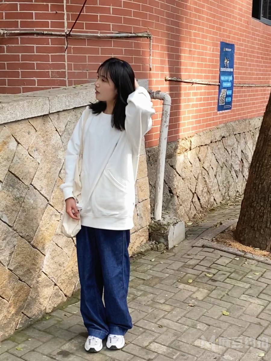 校园模特