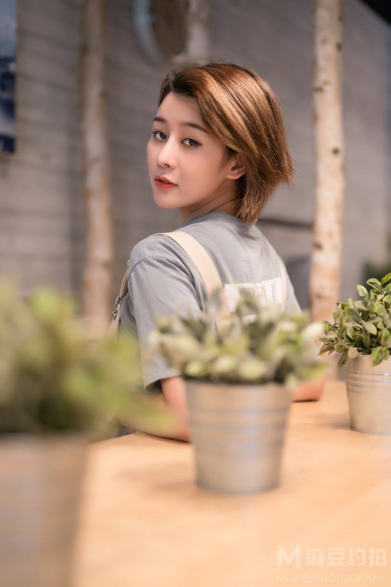 少女模特