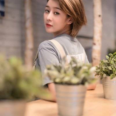 少女模特