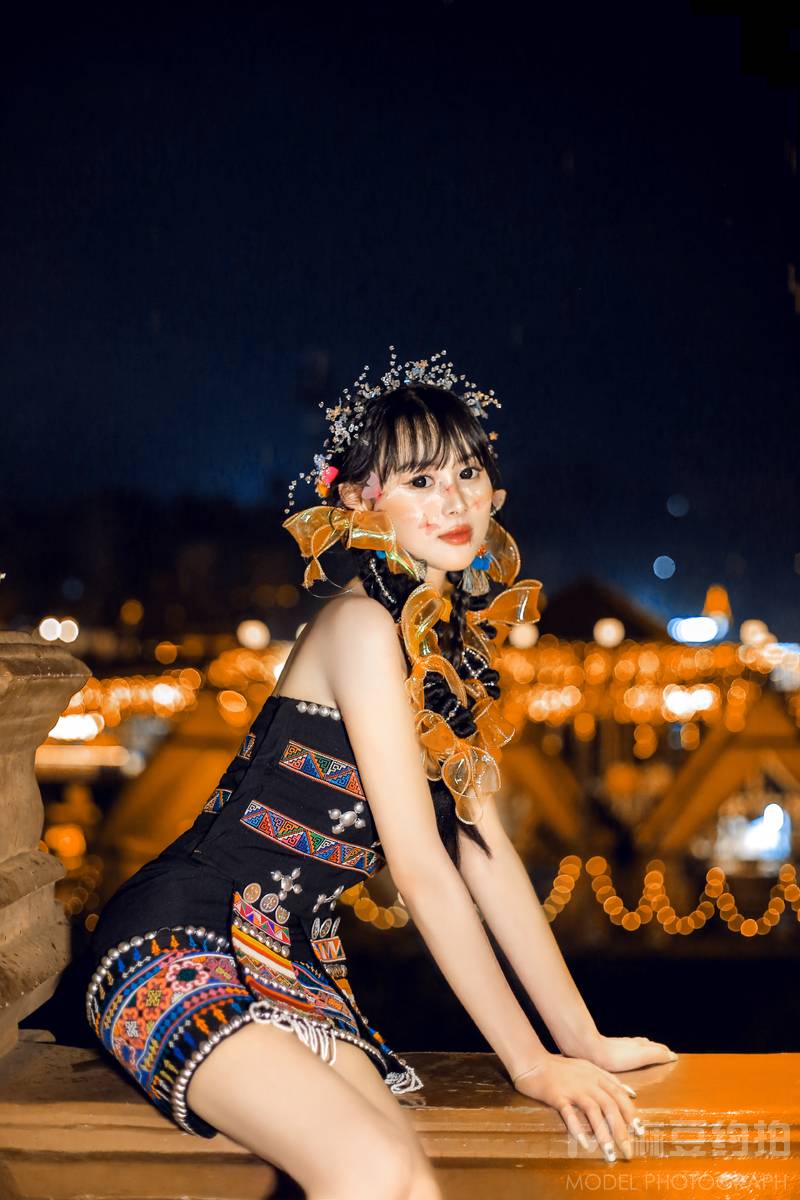 夜景模特