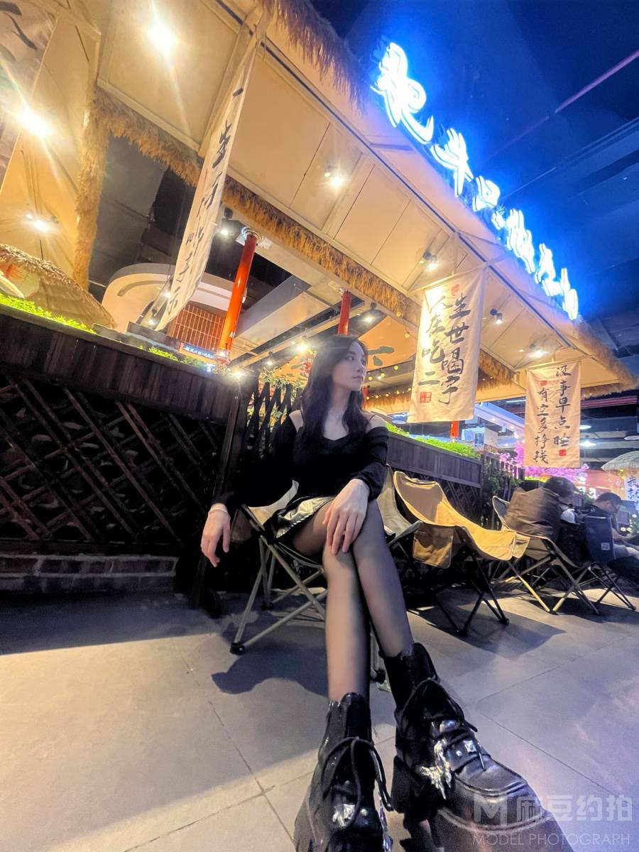 暗黑模特