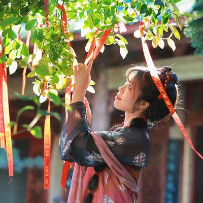 汉服模特