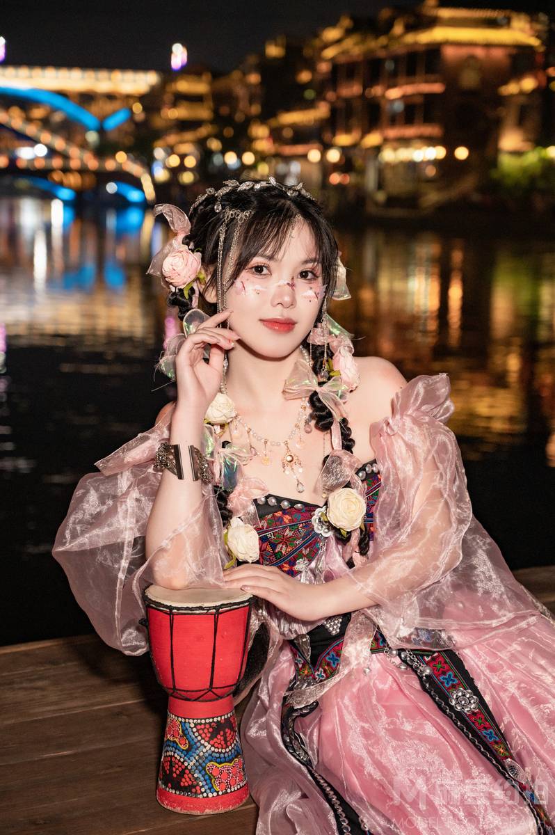 妆容模特