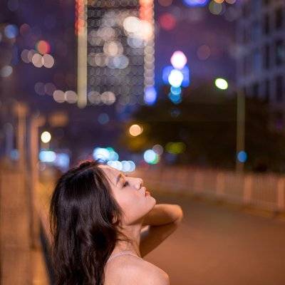 夜景模特