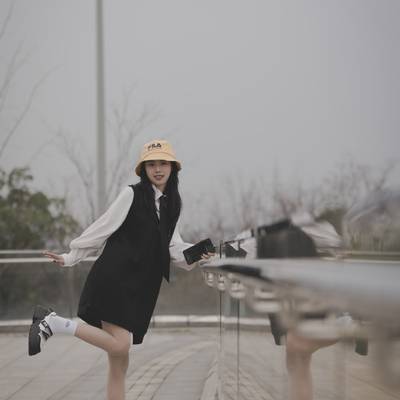 校园模特