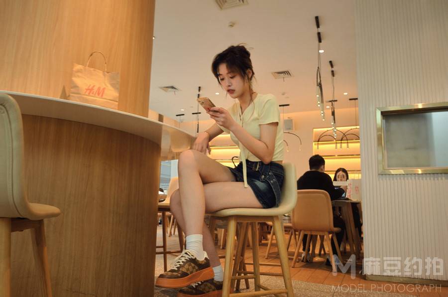 校园模特