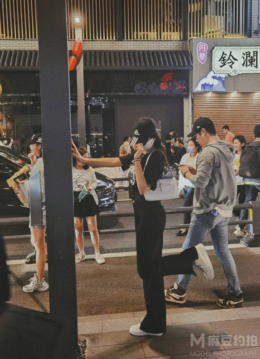 夜景模特