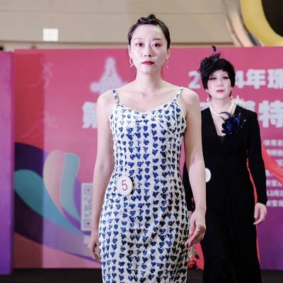 时尚模特