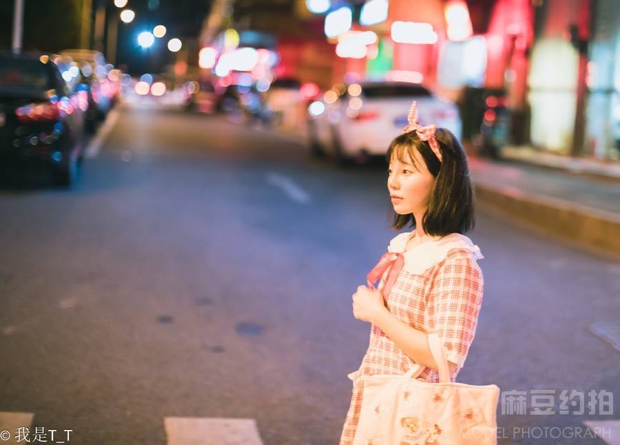 夜景模特