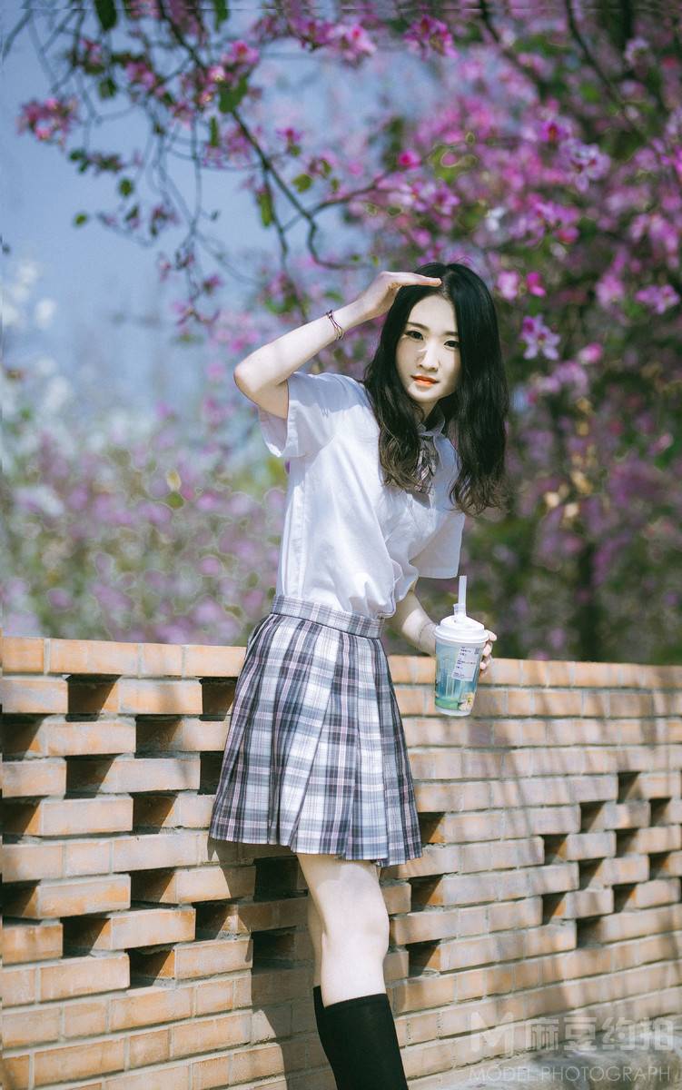 校园模特