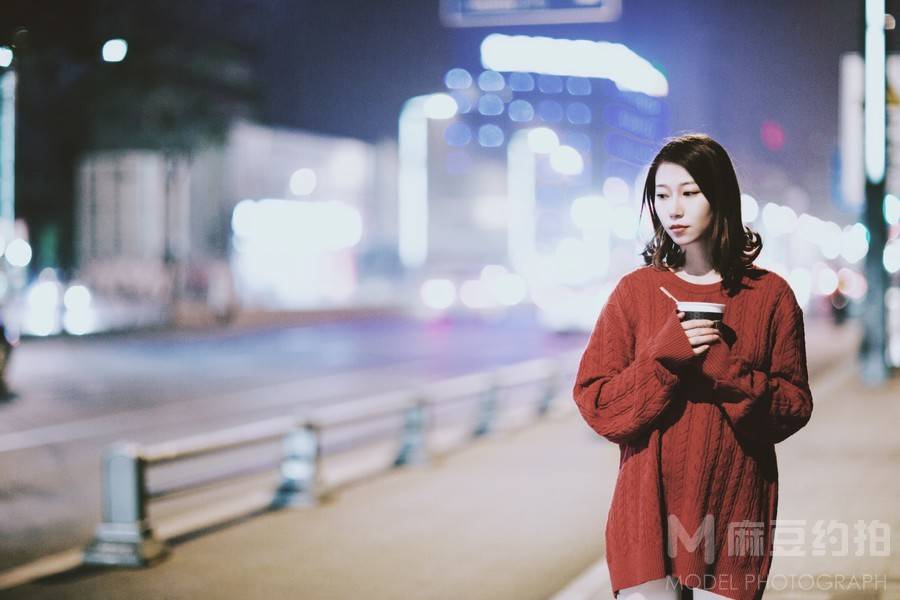 夜景模特