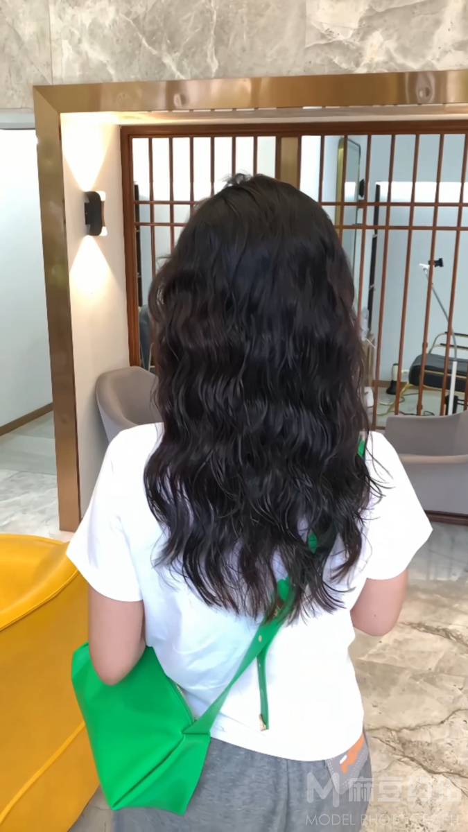 纪实模特
