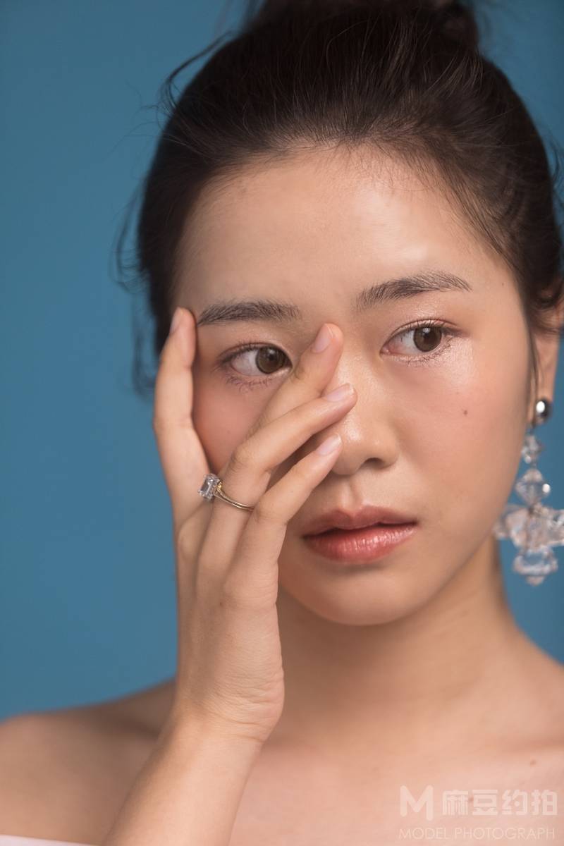 妆容模特