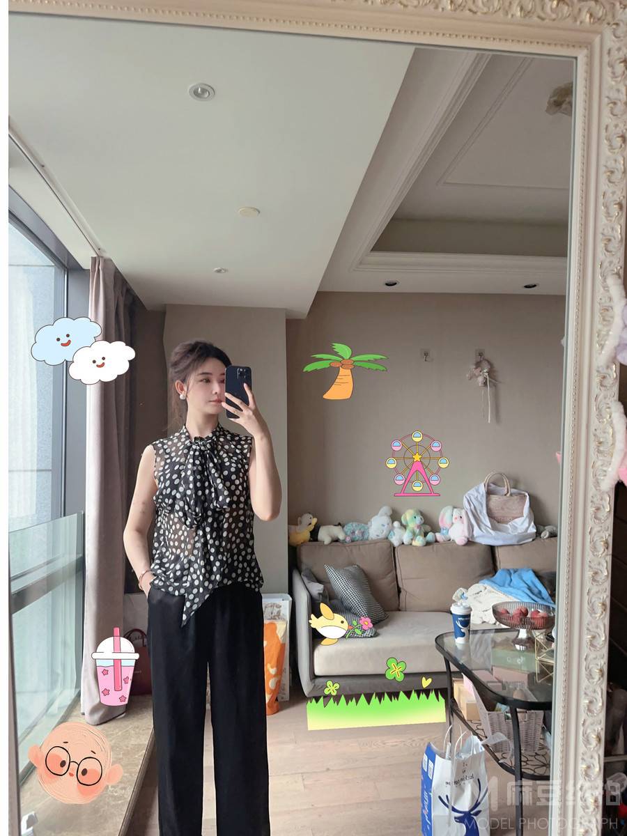 校园模特