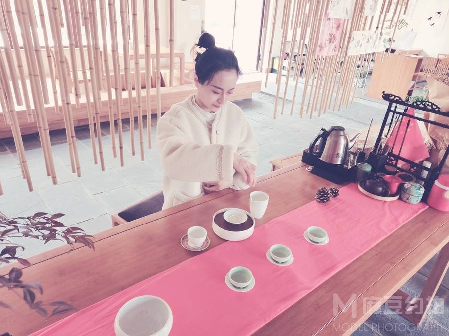 商务模特