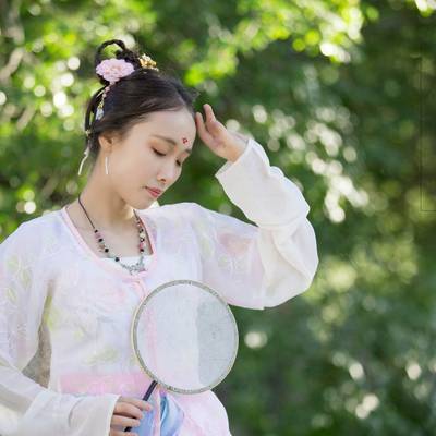 汉服模特
