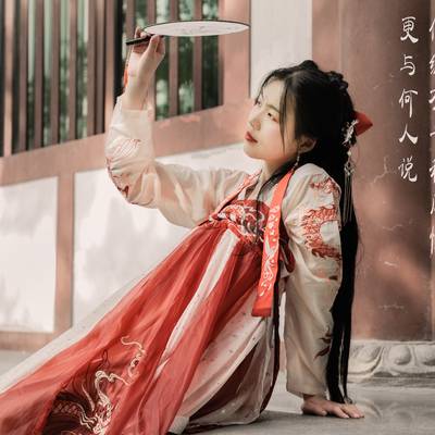 汉服模特