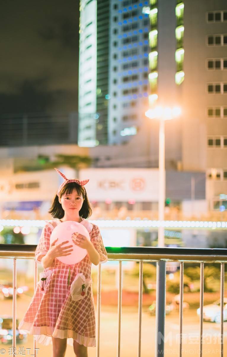 夜景模特