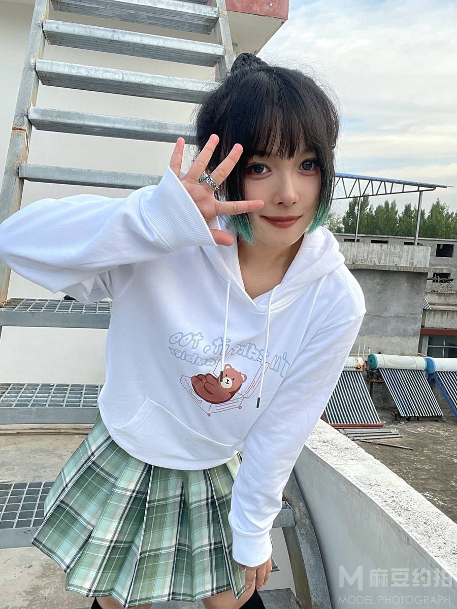 校园模特