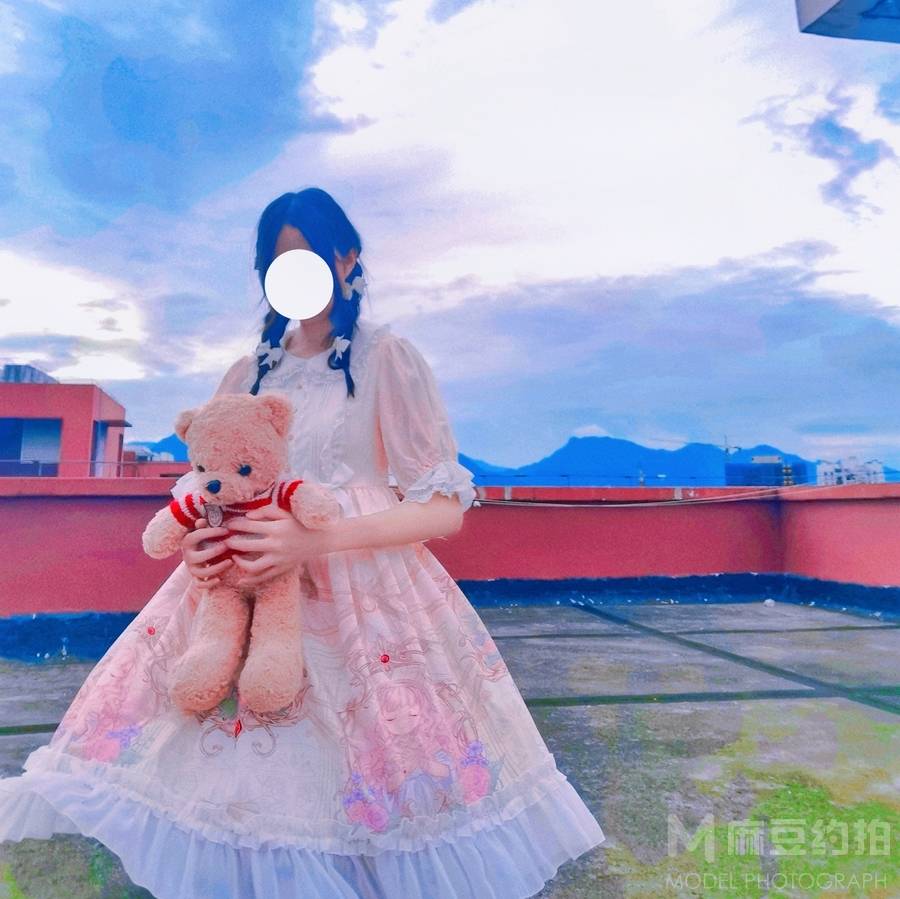 校园模特