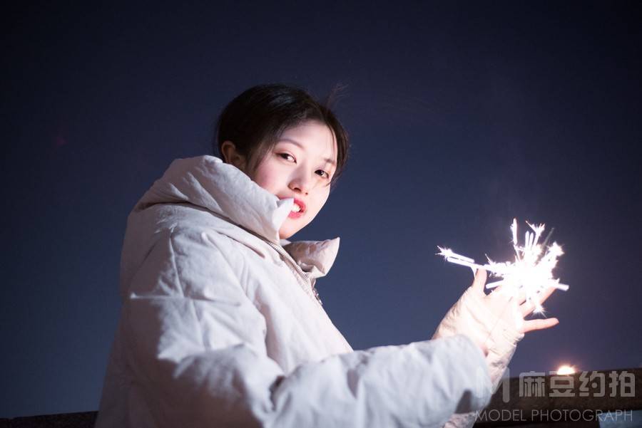 夜景模特