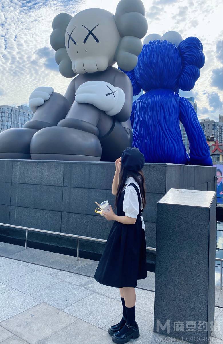校园模特