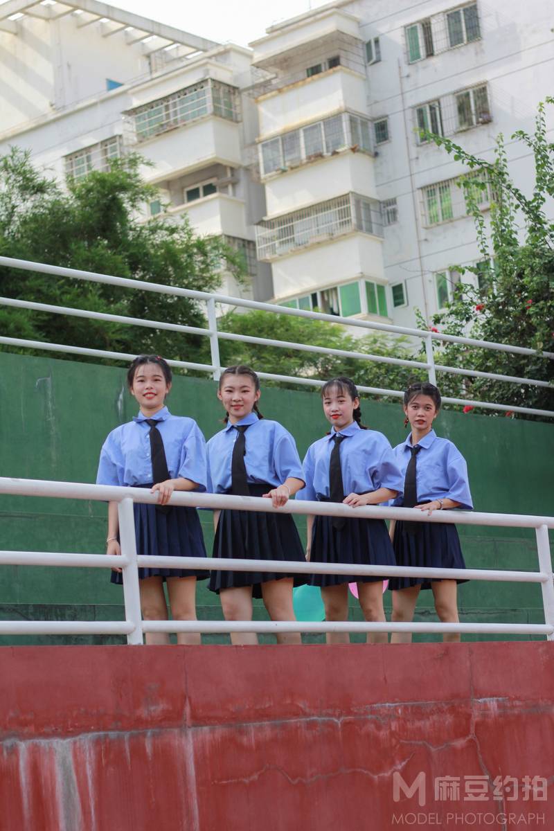 校园模特