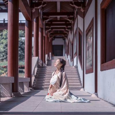 汉服模特