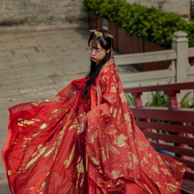 汉服模特