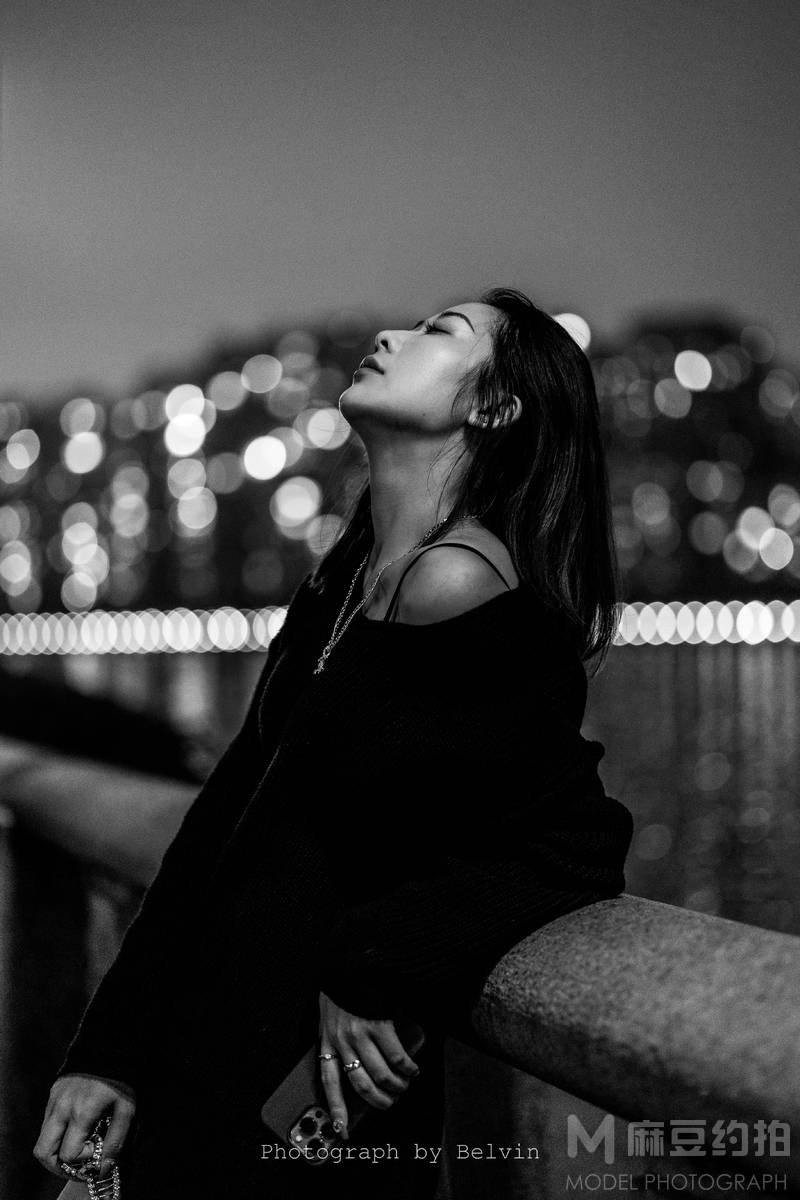 夜景模特