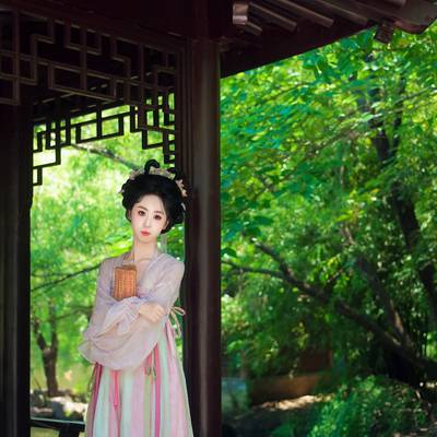 汉服模特
