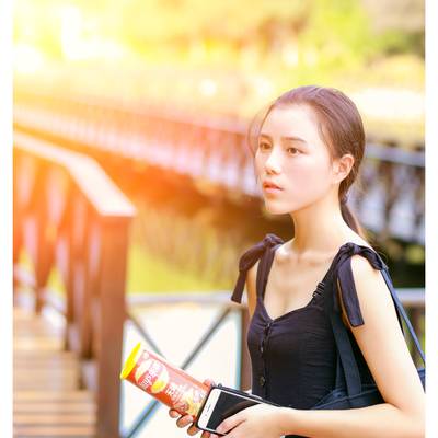 校园模特