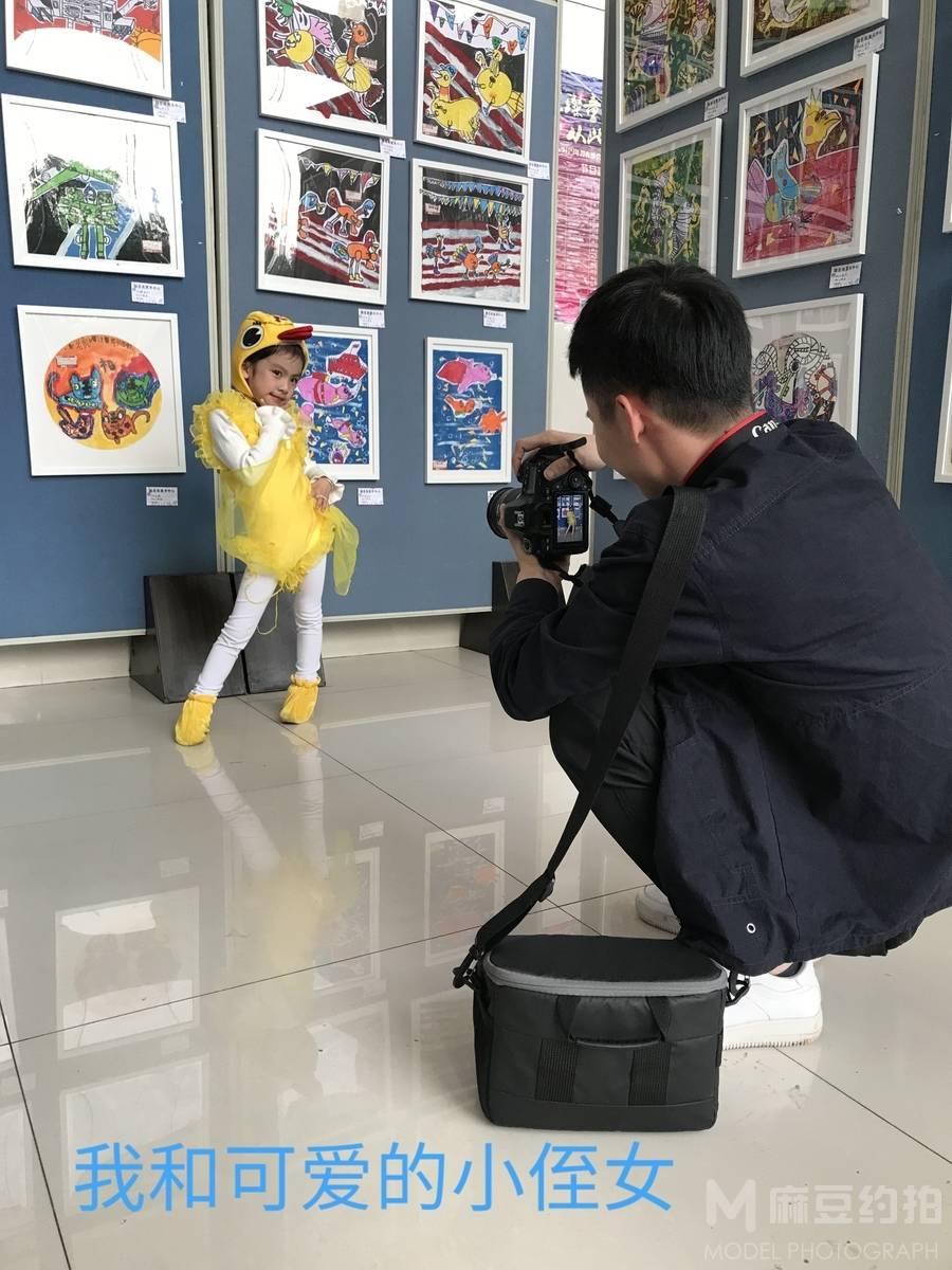校园模特
