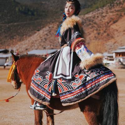 妆容模特