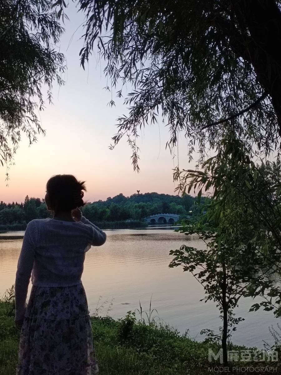 民国模特