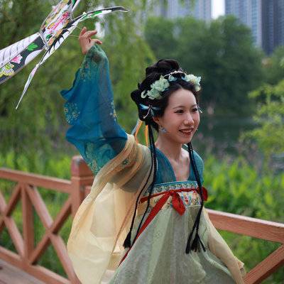 汉服模特
