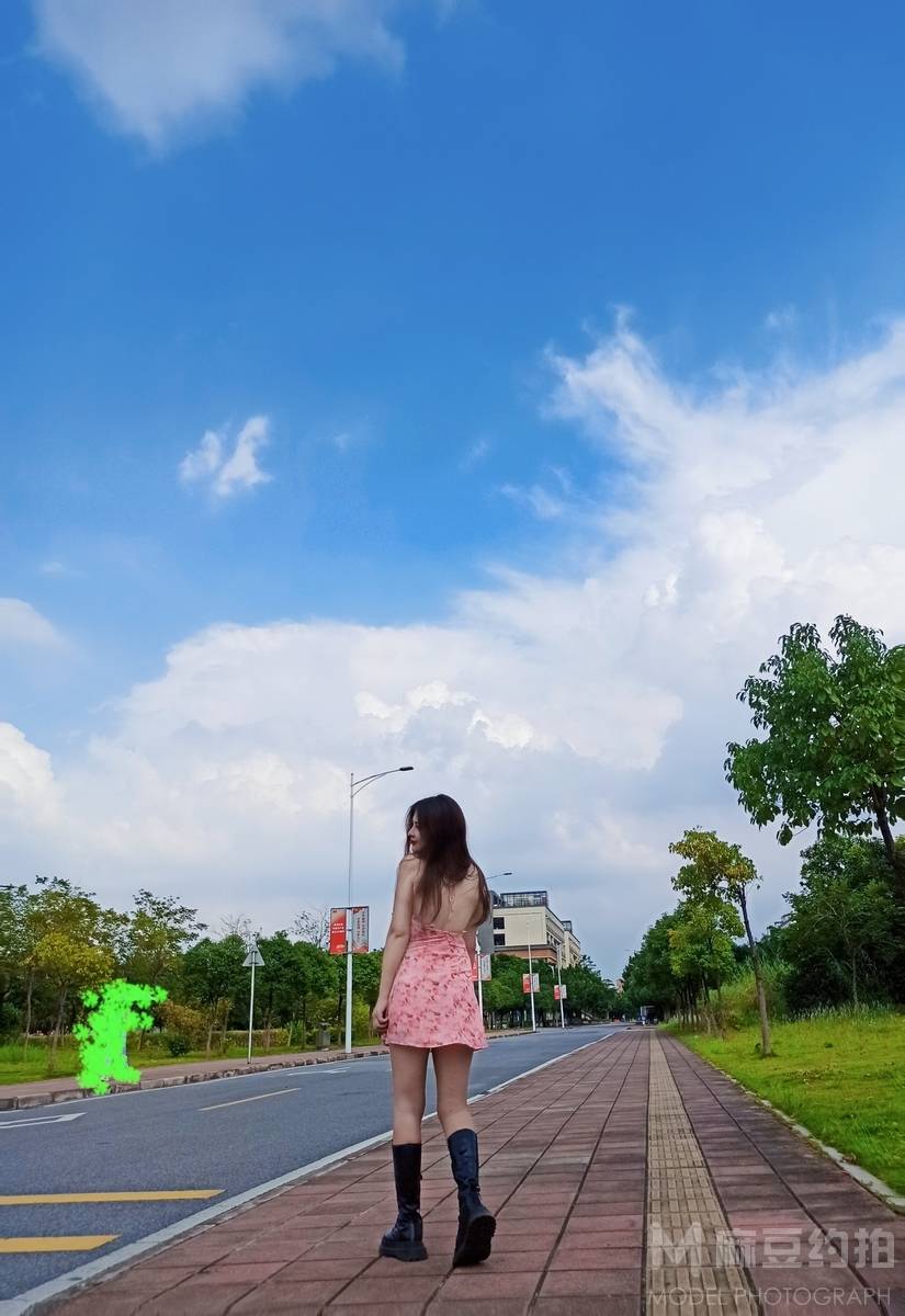 校园模特
