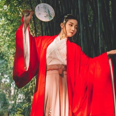 汉服模特