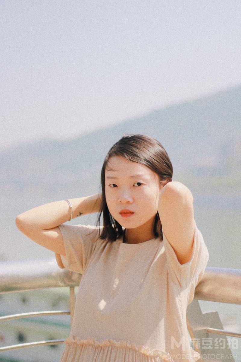 校园模特