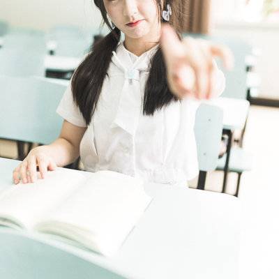 校园模特