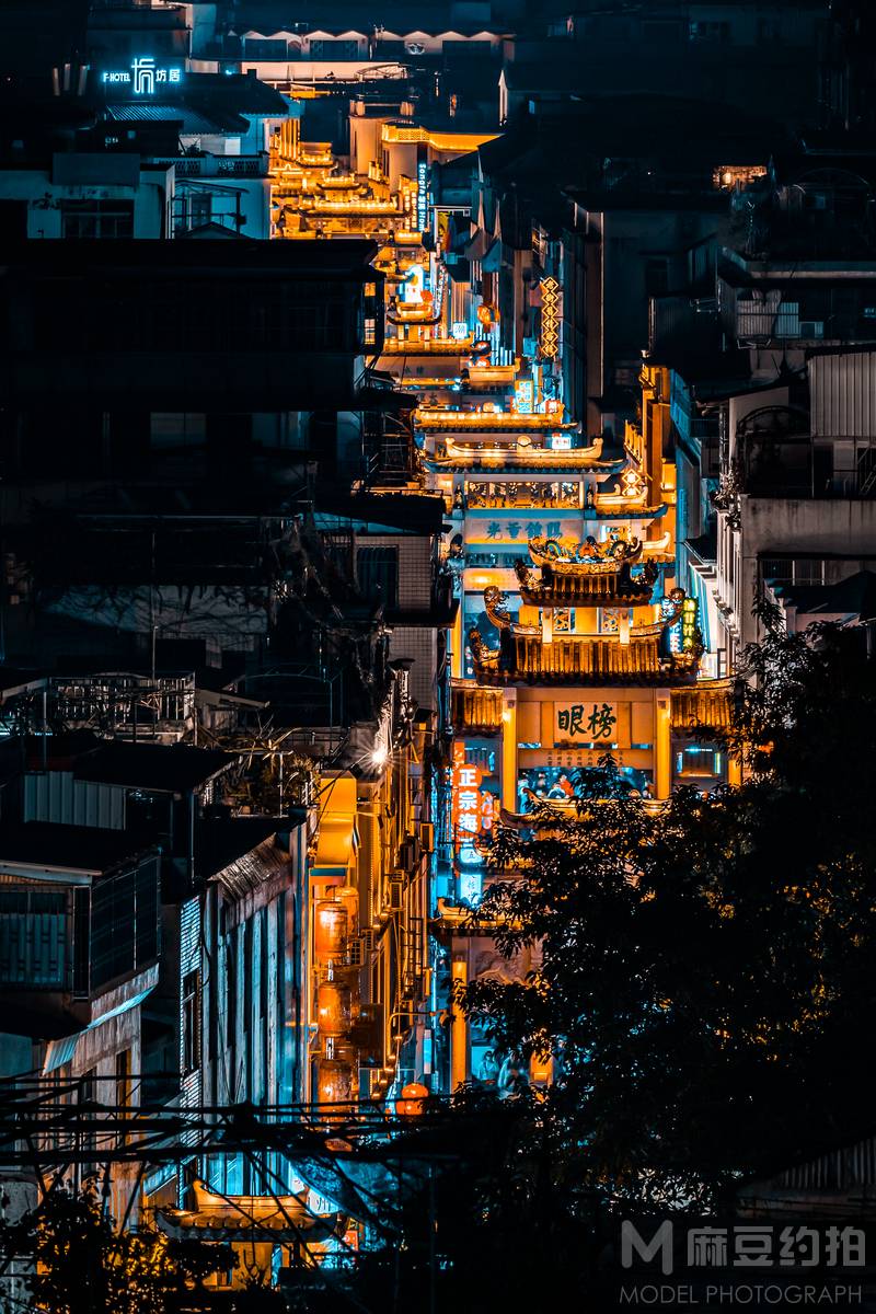 夜景模特