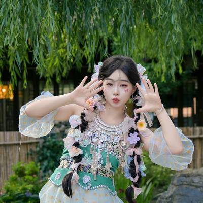 清新模特