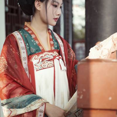 汉服模特