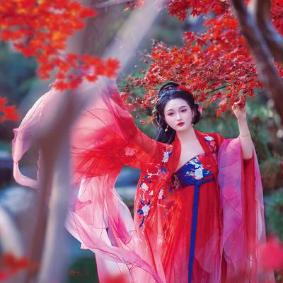 汉服模特
