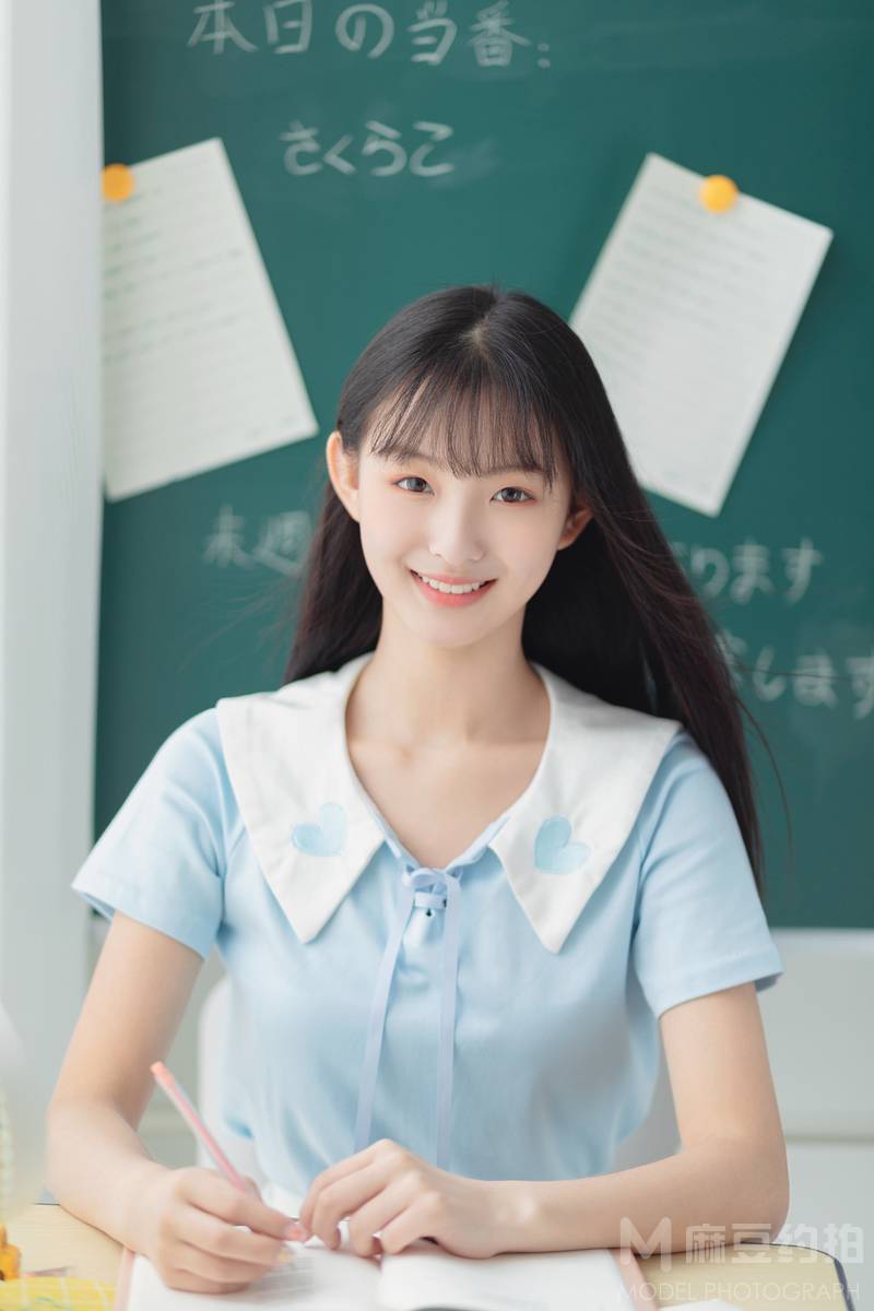 校园模特