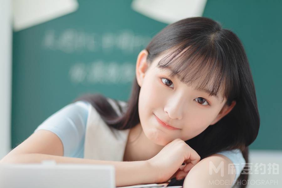 校园模特